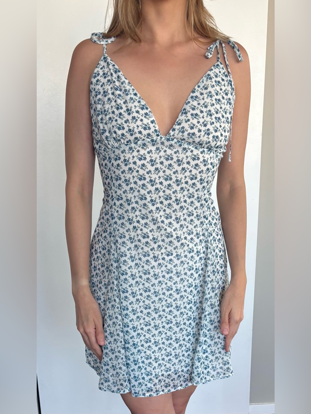 Floral Tie-Shoulder Mini Dress in White and Blue